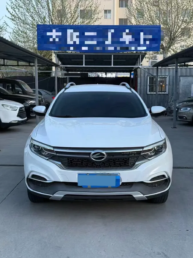 2018 Landwind XiaoYao 1.5T 163HP L4 CVT,autocango,china used car exporter,china ev exporter,chinese used car exporter,chinese used ev exporter
