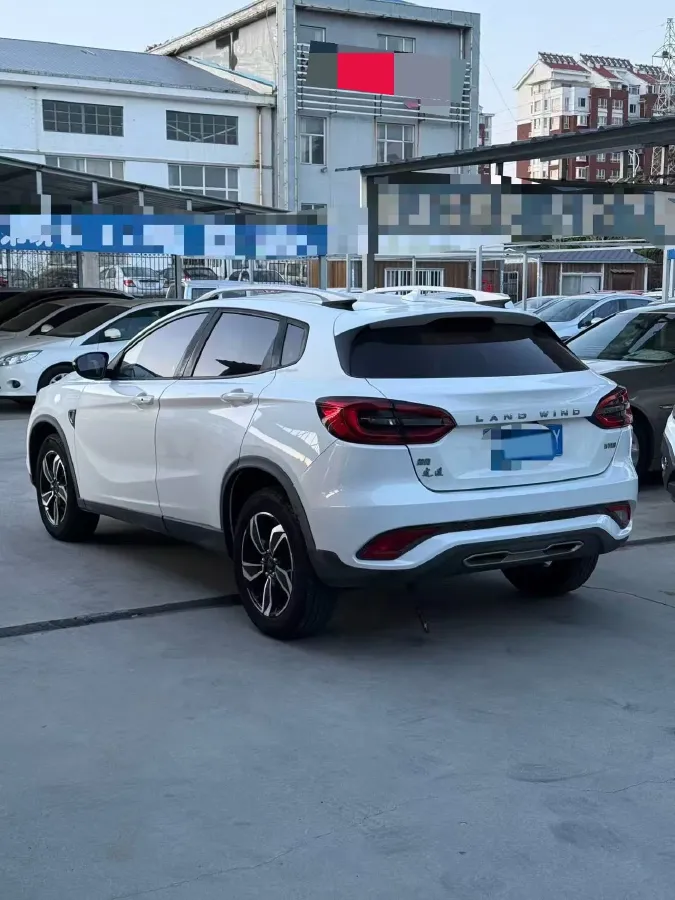2018 Landwind XiaoYao 1.5T 163HP L4 CVT,autocango,china used car exporter,china ev exporter,chinese used car exporter,chinese used ev exporter