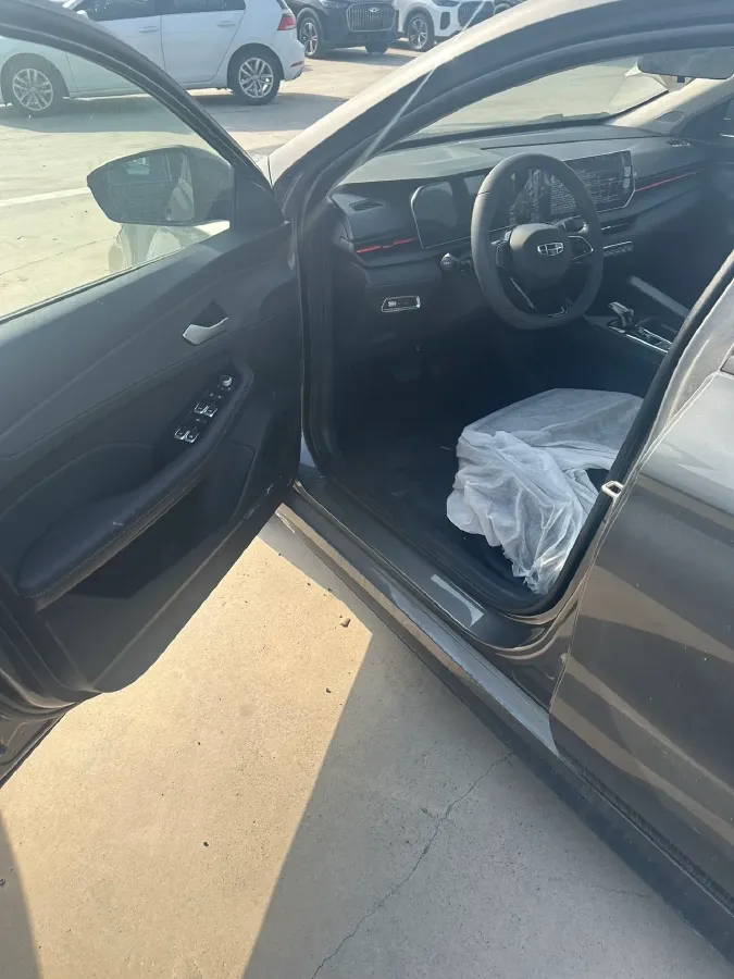 2024 Geely Binray 1.5T 181HP L4 7DCT,autocango,china used car exporter,china ev exporter,chinese used car exporter,chinese used ev exporter