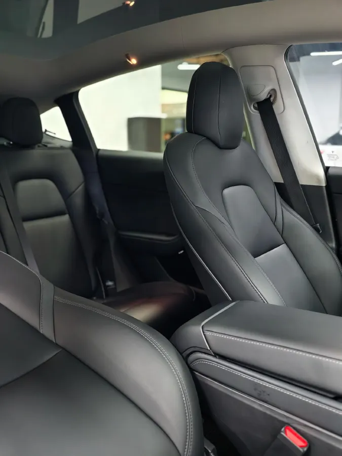 2021 Tesla Model Y BEV 60KWH,autocango,china used car exporter,china ev exporter,chinese used car exporter,chinese used ev exporter