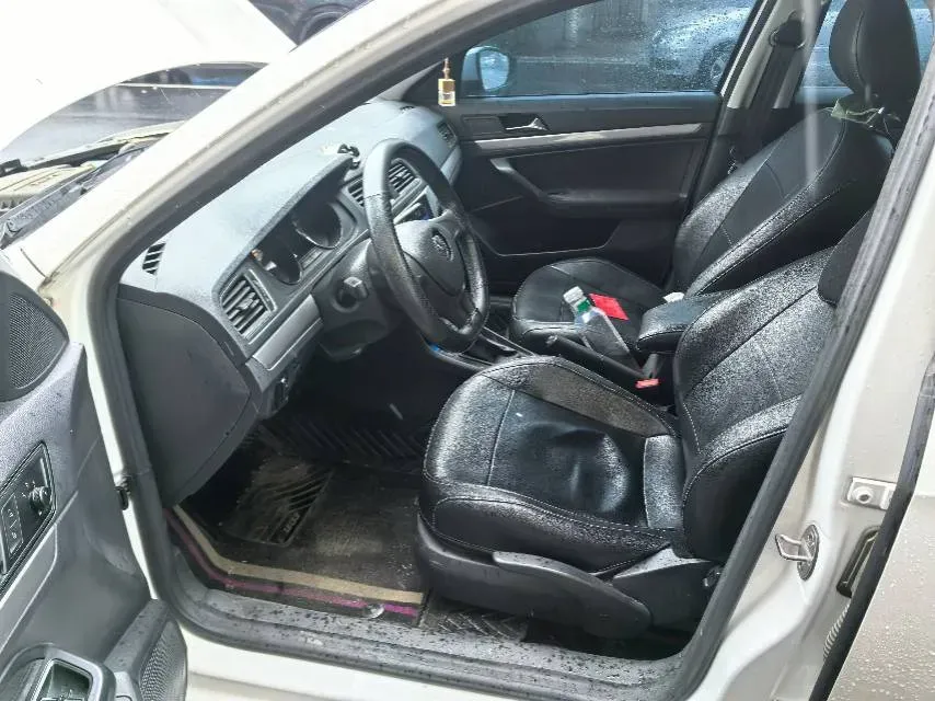 2017 Volkswagen Lavida 1.6L 110HP L4 6AT,autocango,china used car exporter,china ev exporter,chinese used car exporter,chinese used ev exporter