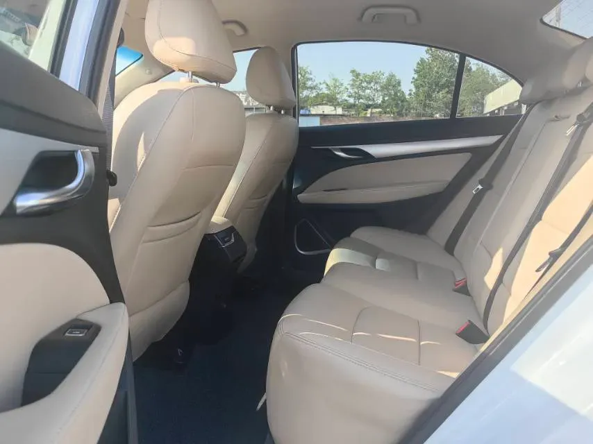 2018 Geely Emgrand 1.5L 109HP L4 CVT,autocango,china used car exporter,china ev exporter,chinese used car exporter,chinese used ev exporter
