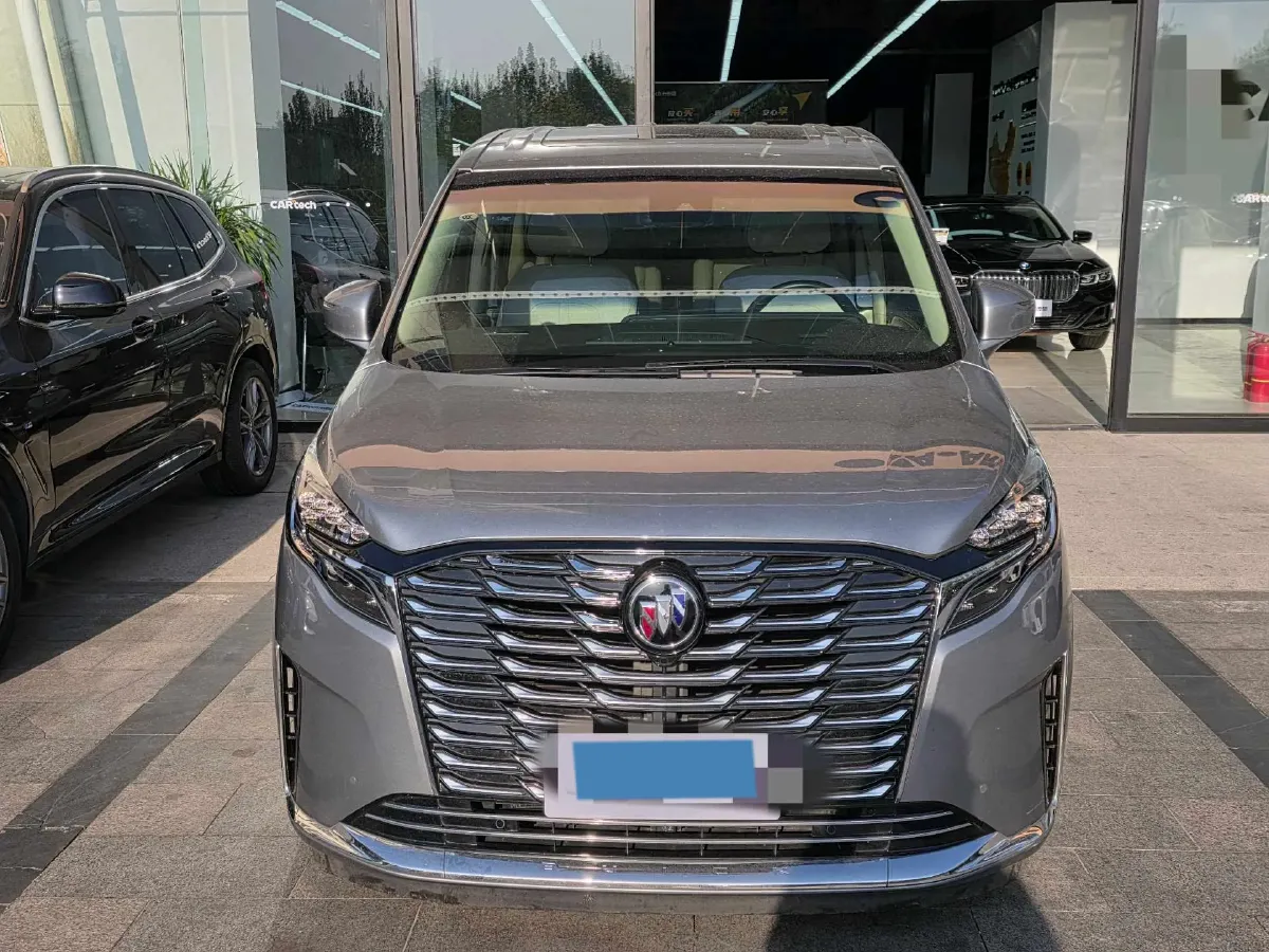 2023 Buick GL8 2.0T 237HP L4 9AT,autocango,china used car exporter,china ev exporter,chinese used car exporter,chinese used ev exporter