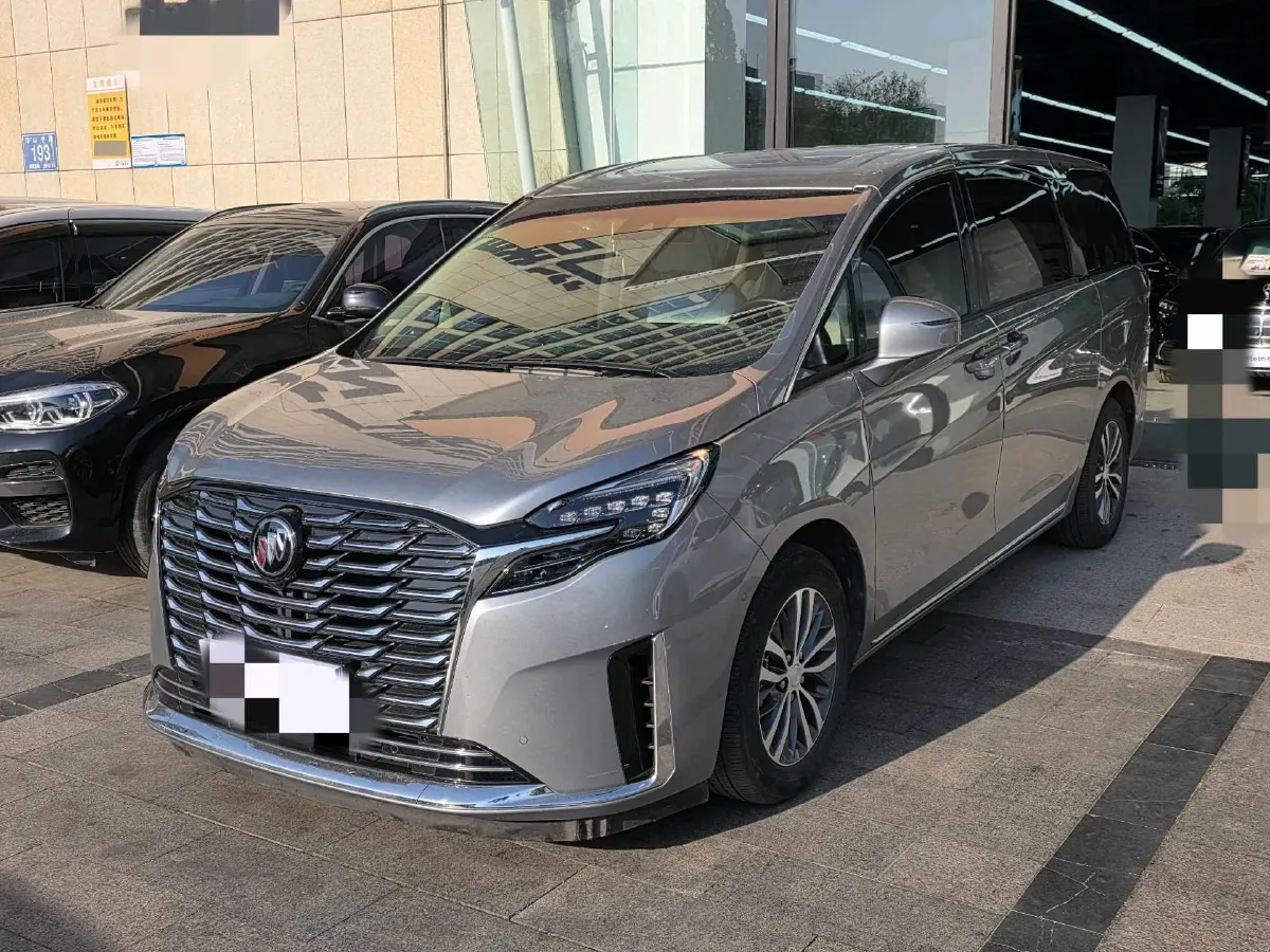 2023 Buick GL8 2.0T 237HP L4 9AT,autocango,china used car exporter,china ev exporter,chinese used car exporter,chinese used ev exporter