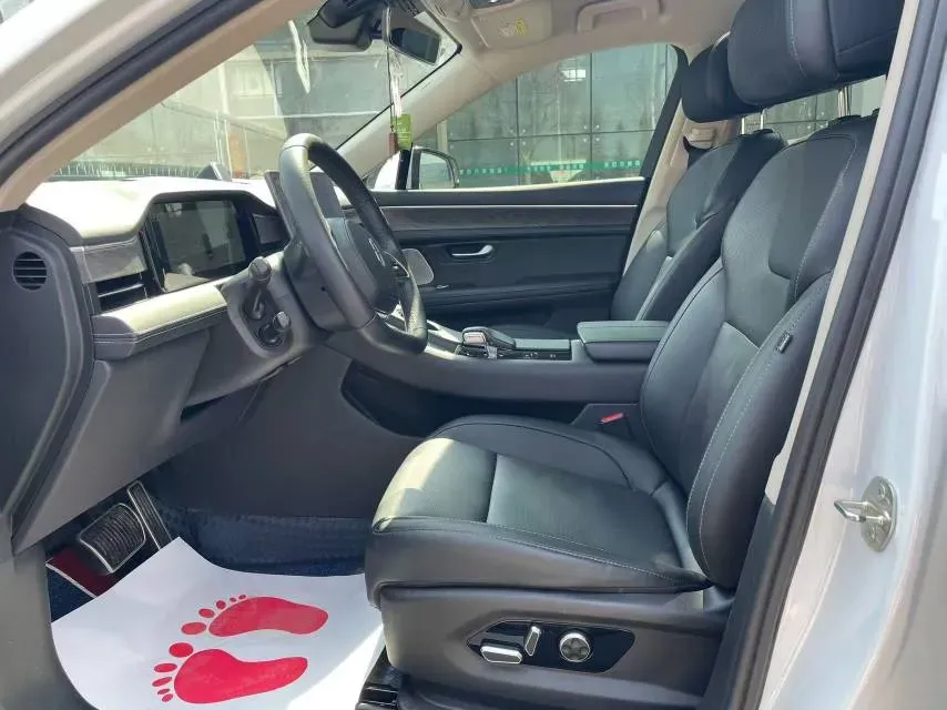 2022 Isuzu Mu-X 2.0T 220HP L4 8AT,autocango,china used car exporter,china ev exporter,chinese used car exporter,chinese used ev exporter