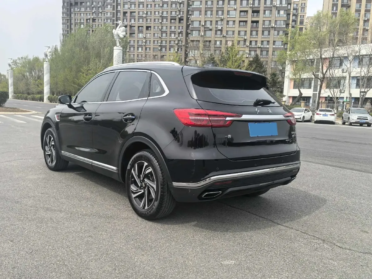 2022 HongQi HS5 2.0T 224HP L4 6AT,autocango,china used car exporter,china ev exporter,chinese used car exporter,chinese used ev exporter