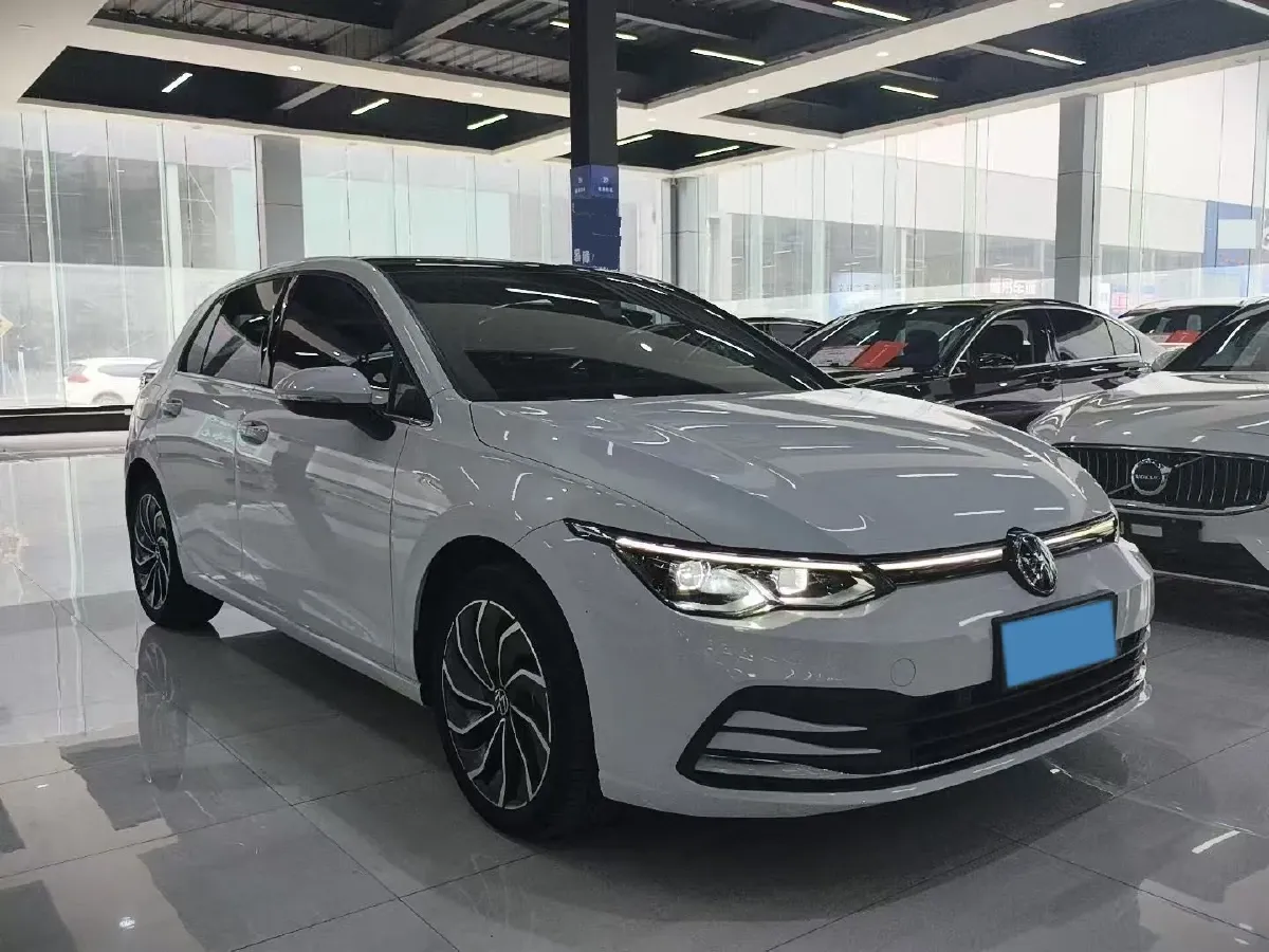 2023 Volkswagen Golf 1.4T 150HP L4 7DCT,autocango,china used car exporter,china ev exporter,chinese used car exporter,chinese used ev exporter