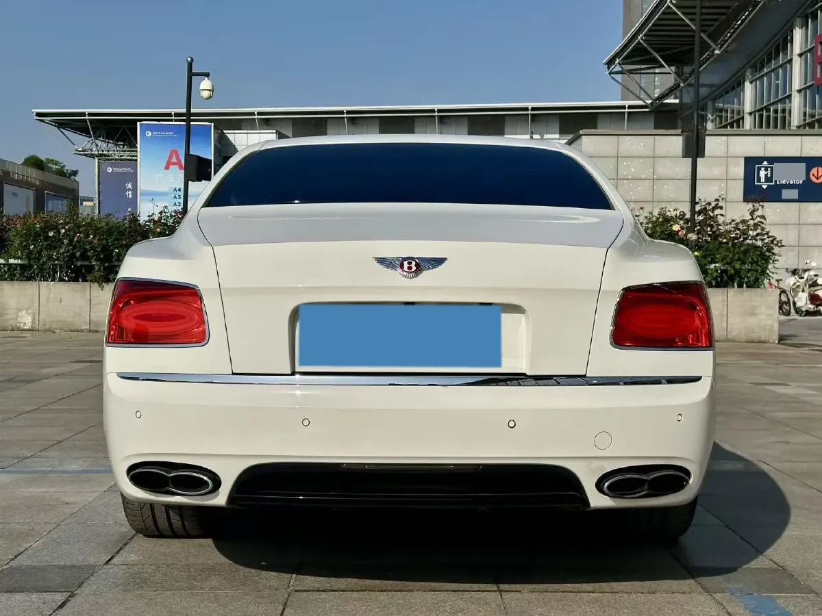 2017 Bentley Flying Spur 4.0T 507HP V8 8AT,autocango,china used car exporter,china ev exporter,chinese used car exporter,chinese used ev exporter