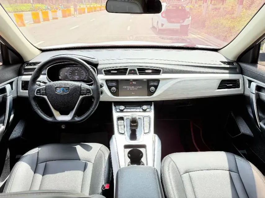 2020 Roewe i6 1.5T 169HP L4 7DCT,autocango,china used car exporter,china ev exporter,chinese used car exporter,chinese used ev exporter