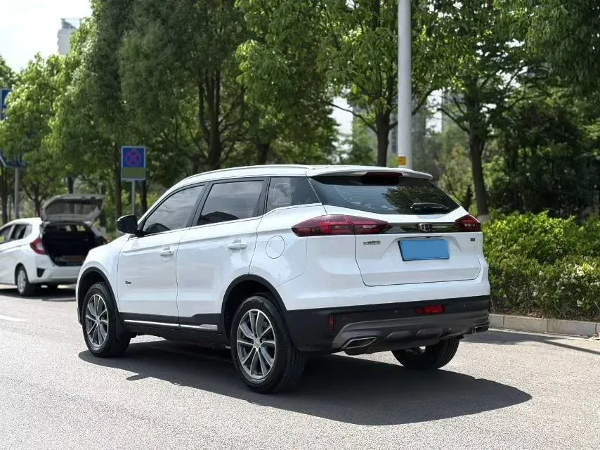 2020 Roewe i6 1.5T 169HP L4 7DCT,autocango,china used car exporter,china ev exporter,chinese used car exporter,chinese used ev exporter