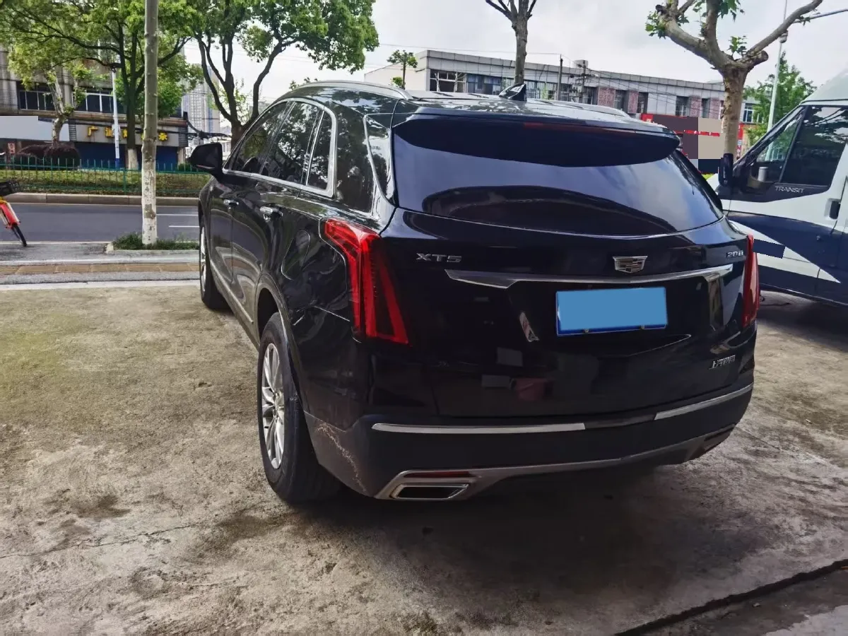 2022 Cadillac XT5 2.0T 237HP L4 9AT,autocango,china used car exporter,china ev exporter,chinese used car exporter,chinese used ev exporter