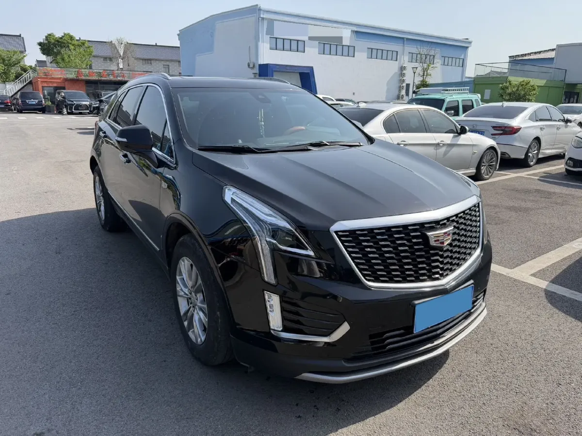 2022 Cadillac XT5 2.0T 237HP L4 9AT,autocango,china used car exporter,china ev exporter,chinese used car exporter,chinese used ev exporter