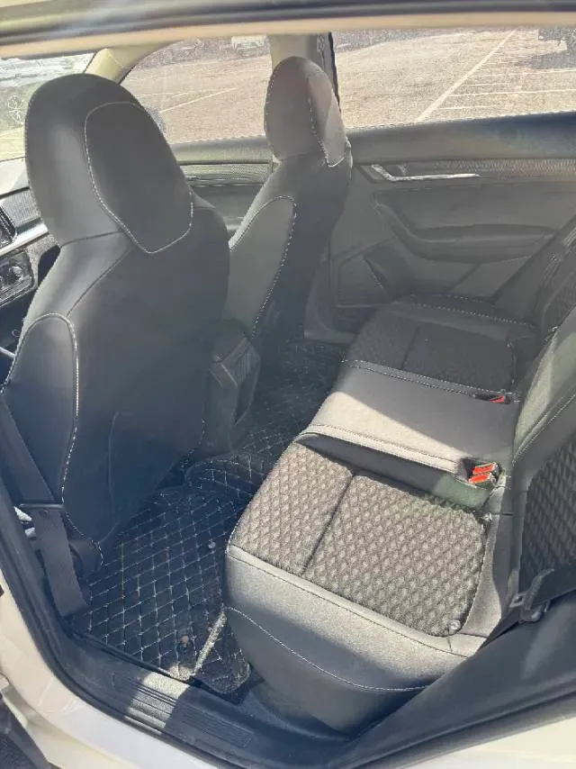 2020 Skoda Kamiq 1.2T 116HP L4 7DCT,autocango,china used car exporter,china ev exporter,chinese used car exporter,chinese used ev exporter