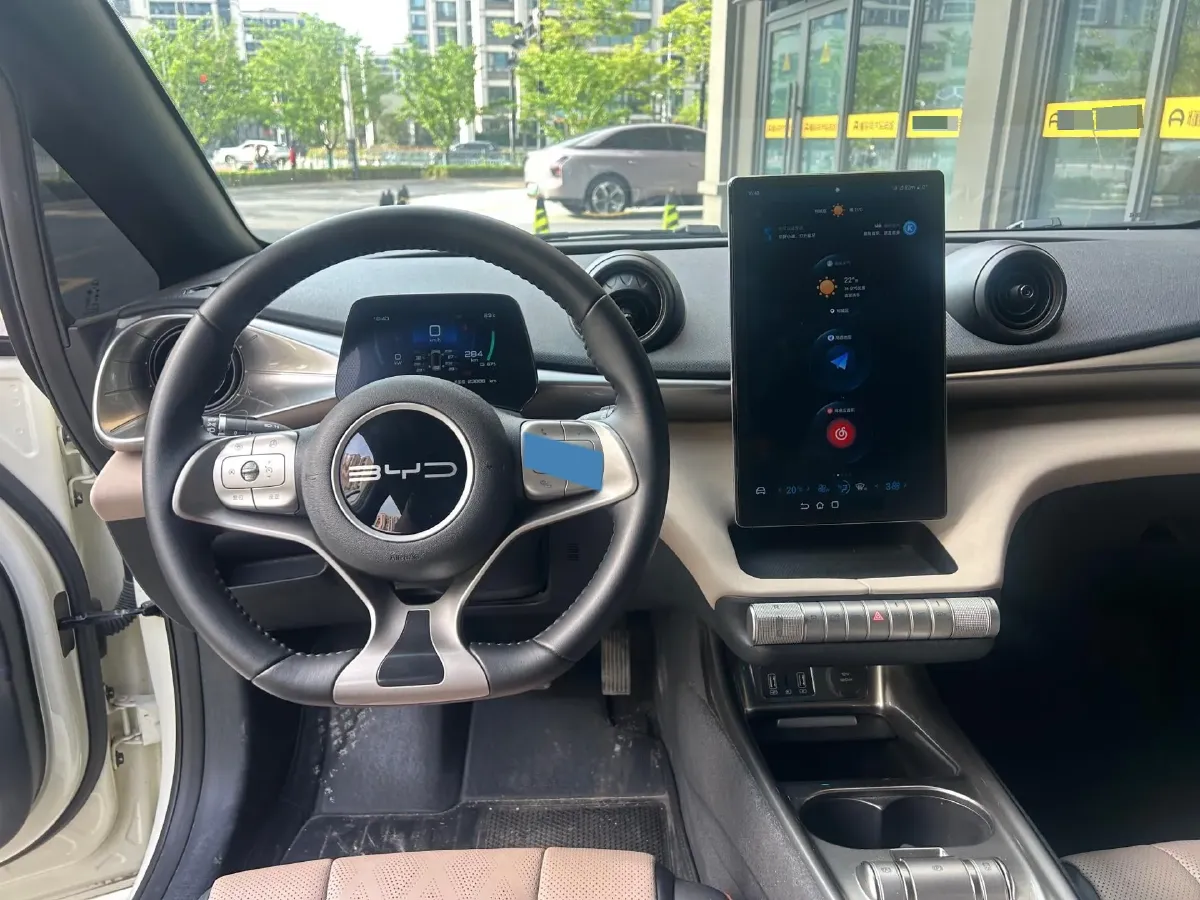 2023 BYD Dolphin BEV 44.928KWH,autocango,china used car exporter,china ev exporter,chinese used car exporter,chinese used ev exporter