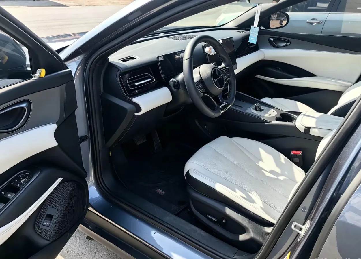 2024 BYD Seal 06 1.5L 101HP L4 E-CVT PHEV 15.87KWH,autocango,china used car exporter,china ev exporter,chinese used car exporter,chinese used ev exporter