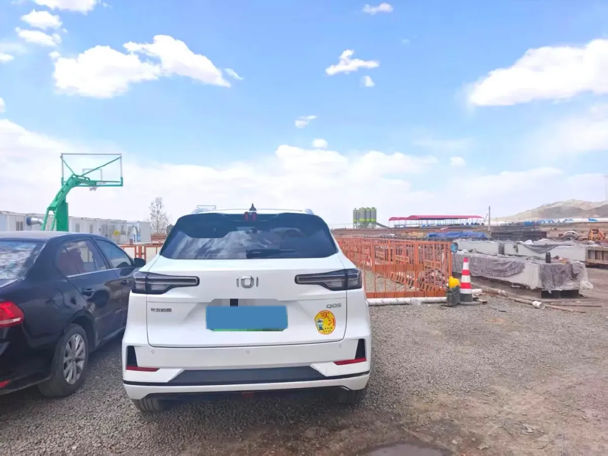 2025 ChangAn QiYuan Q05 Classic 1.5L 98HP L4 E-CVT PHEV 18.4KWH,autocango,china used car exporter,china ev exporter,chinese used car exporter,chinese used ev exporter