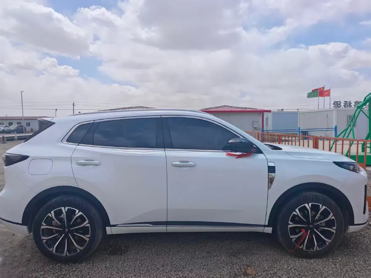 2025 ChangAn QiYuan Q05 Classic 1.5L 98HP L4 E-CVT PHEV 18.4KWH,autocango,china used car exporter,china ev exporter,chinese used car exporter,chinese used ev exporter