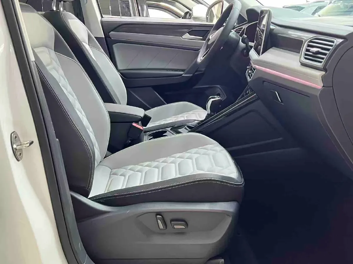 2023 Volkswagen Tayron 1.4T 150HP L4 7DCT,autocango,china used car exporter,china ev exporter,chinese used car exporter,chinese used ev exporter