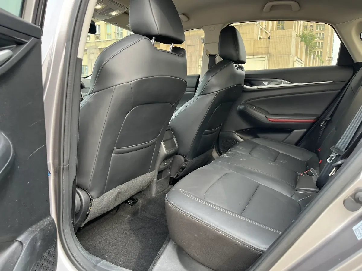 2019 ChangAn Eado 1.4T 158HP L4 7DCT,autocango,china used car exporter,china ev exporter,chinese used car exporter,chinese used ev exporter