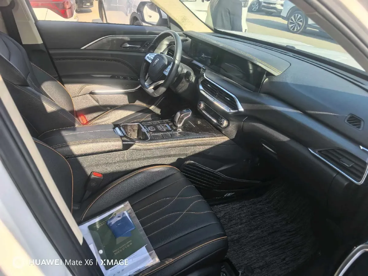 2021 Bestune T77 1.5T 169HP L4 7DCT,autocango,china used car exporter,china ev exporter,chinese used car exporter,chinese used ev exporter