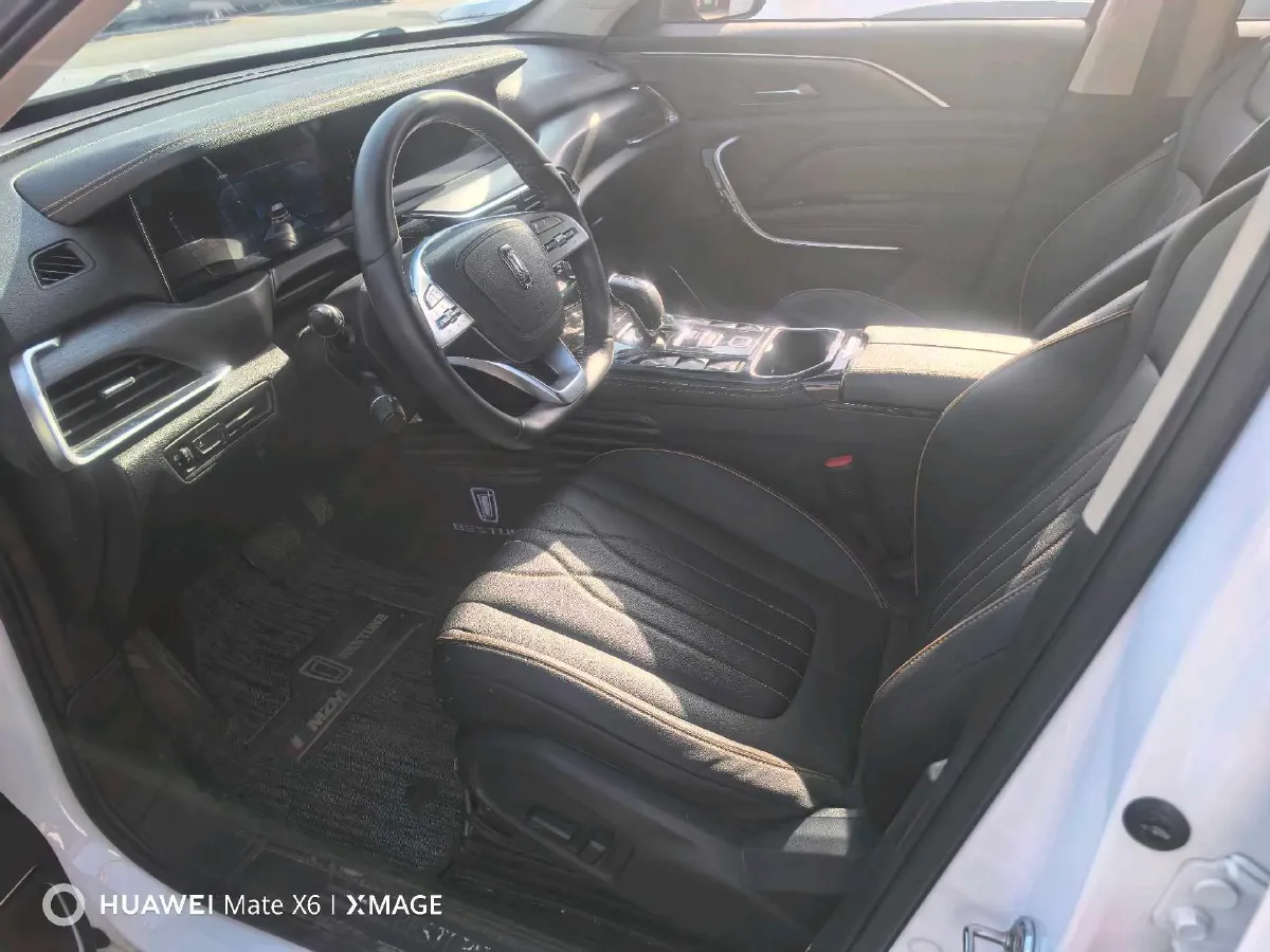 2021 Bestune T77 1.5T 169HP L4 7DCT,autocango,china used car exporter,china ev exporter,chinese used car exporter,chinese used ev exporter