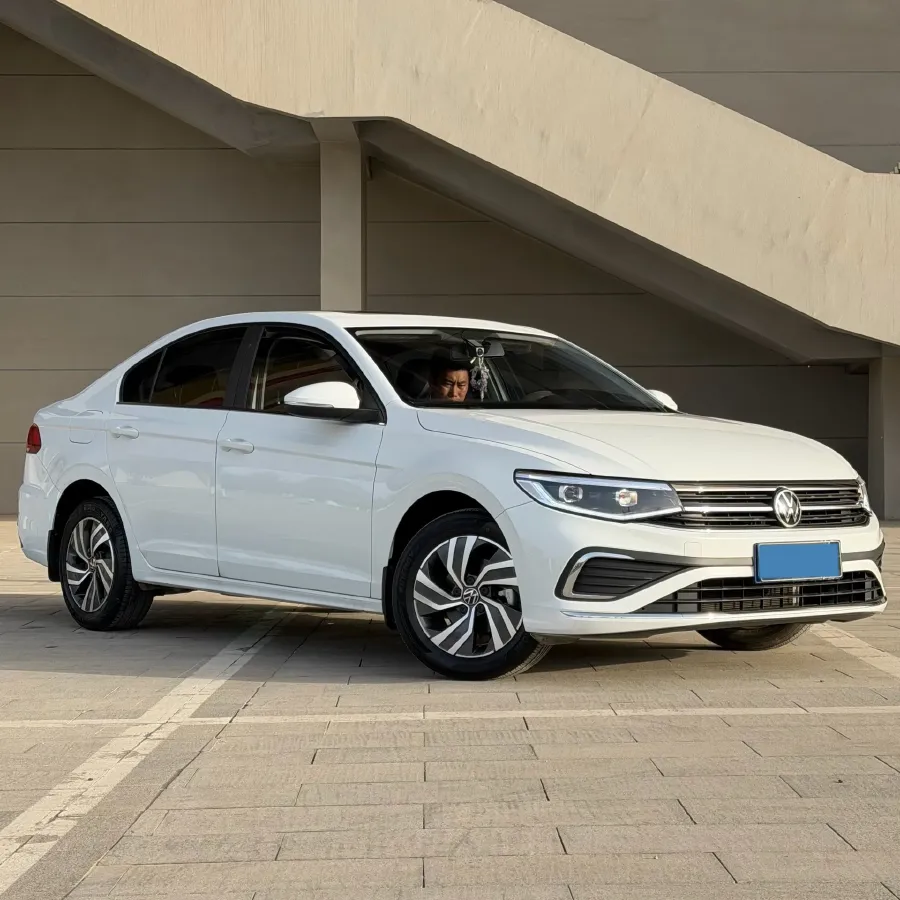 2025 Volkswagen Bora 1.2T 116HP L4 7DCT,autocango,china used car exporter,china ev exporter,chinese used car exporter,chinese used ev exporter