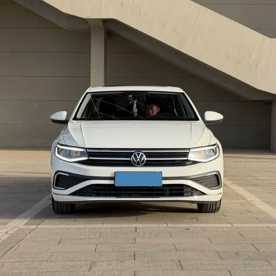2025 Volkswagen Bora 1.2T 116HP L4 7DCT,autocango,china used car exporter,china ev exporter,chinese used car exporter,chinese used ev exporter