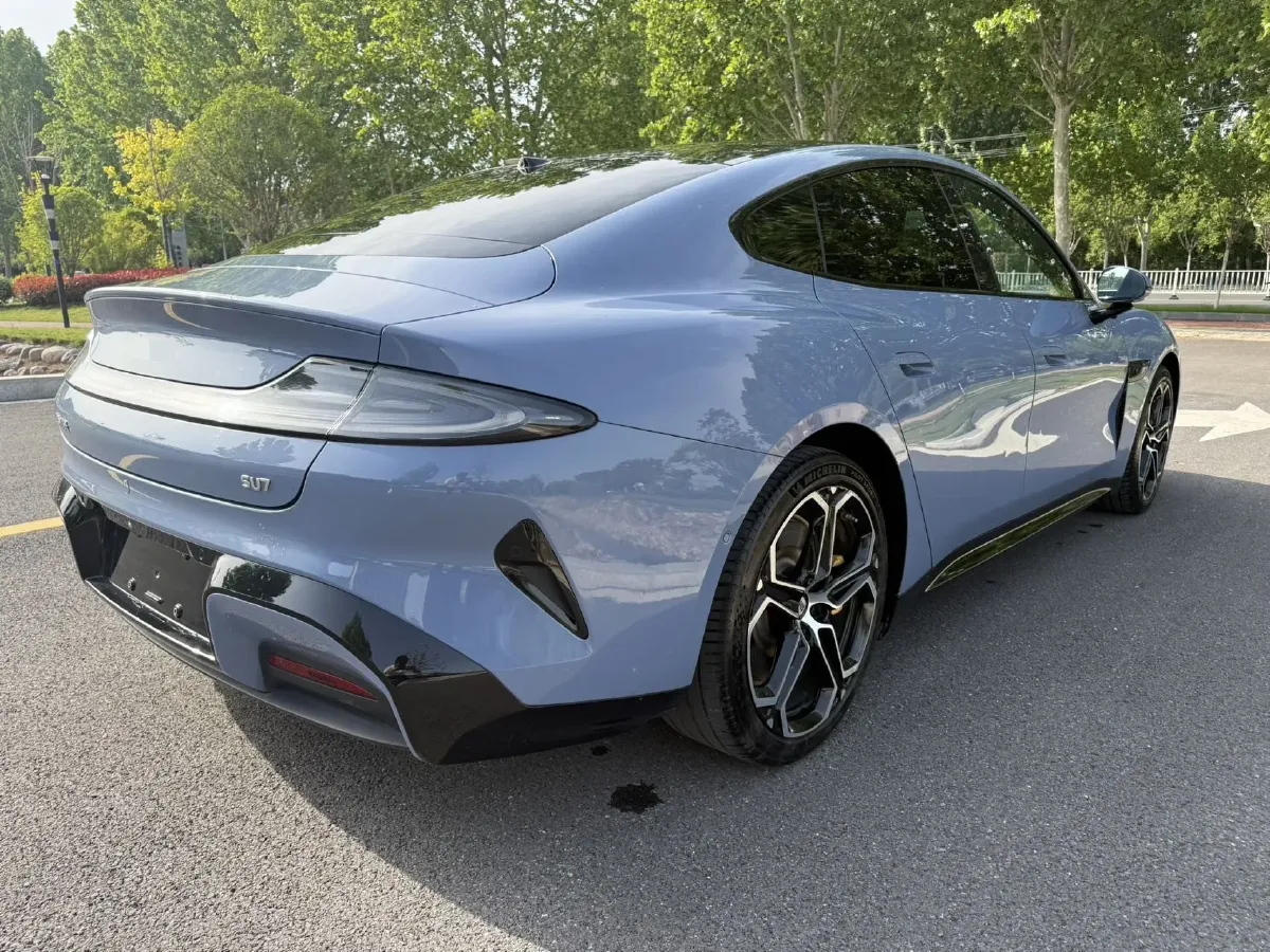 2024 MI SU7 BEV 73.6KWH,autocango,china used car exporter,china ev exporter,chinese used car exporter,chinese used ev exporter