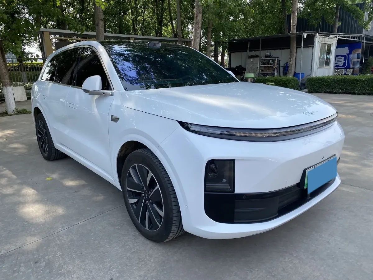 2025 Li L6 Range Extended 154HP L4 REEV,autocango,china used car exporter,china ev exporter,chinese used car exporter,chinese used ev exporter