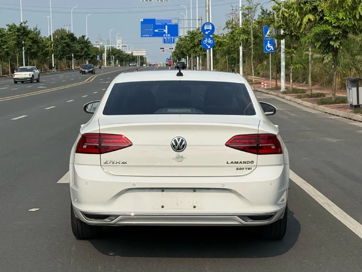 2021 Volkswagen Lamando 1.4T 150HP L4 7DCT,autocango,china used car exporter,china ev exporter,chinese used car exporter,chinese used ev exporter