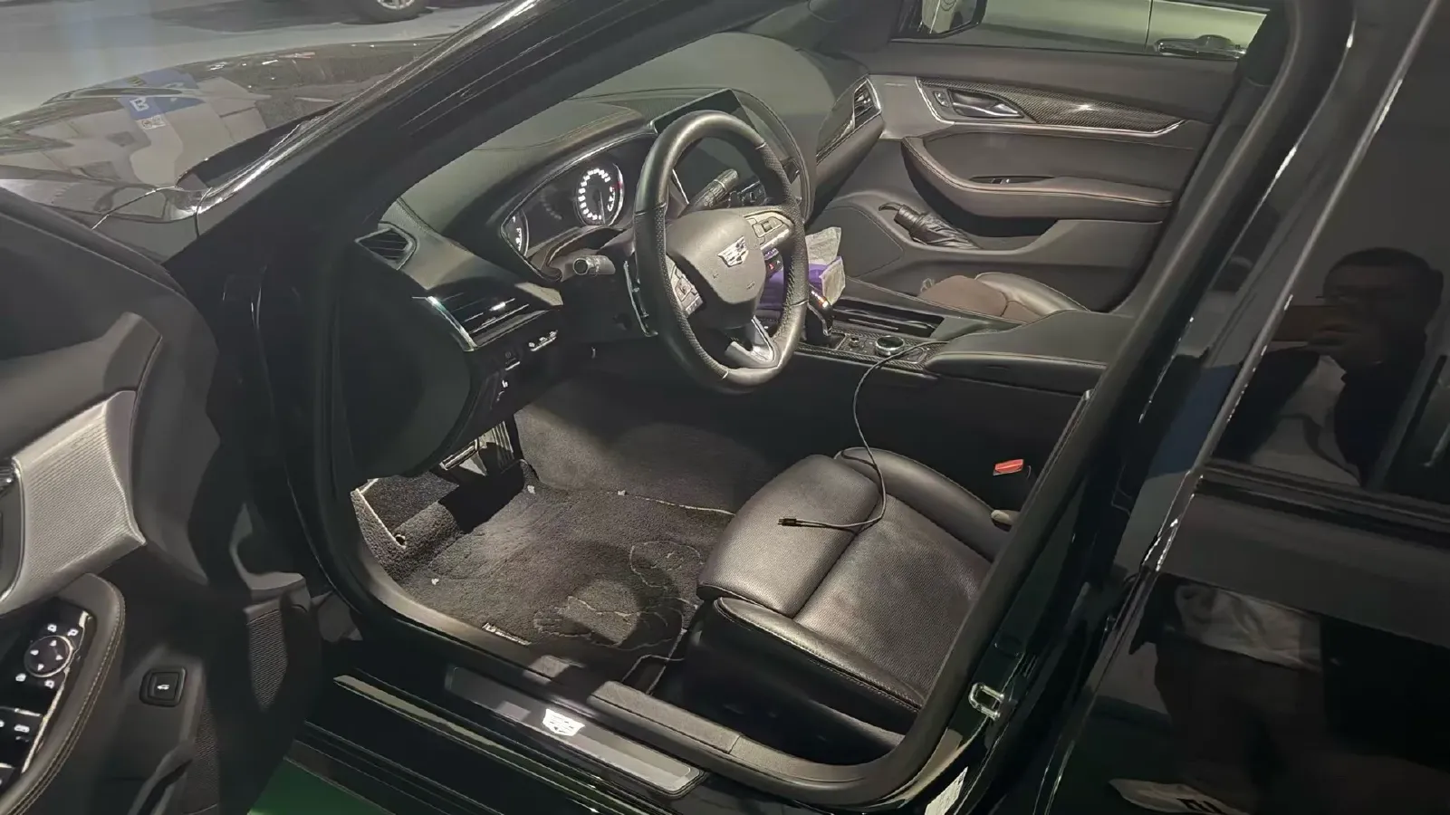 2020 Cadillac CT5 2.0T 241HP L4 10AT,autocango,china used car exporter,china ev exporter,chinese used car exporter,chinese used ev exporter