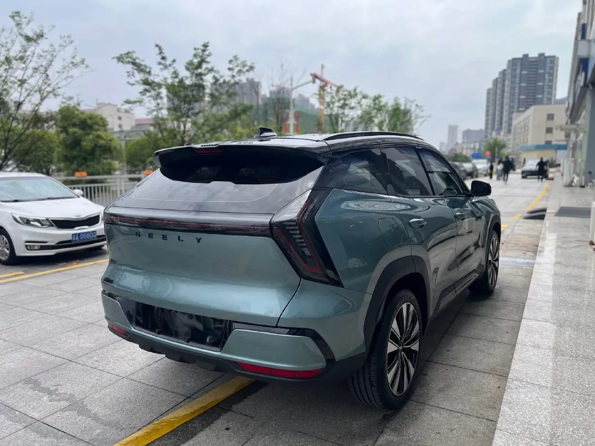 2025 Geely StarRay 1.5T 181HP L4 7DCT,autocango,china used car exporter,china ev exporter,chinese used car exporter,chinese used ev exporter