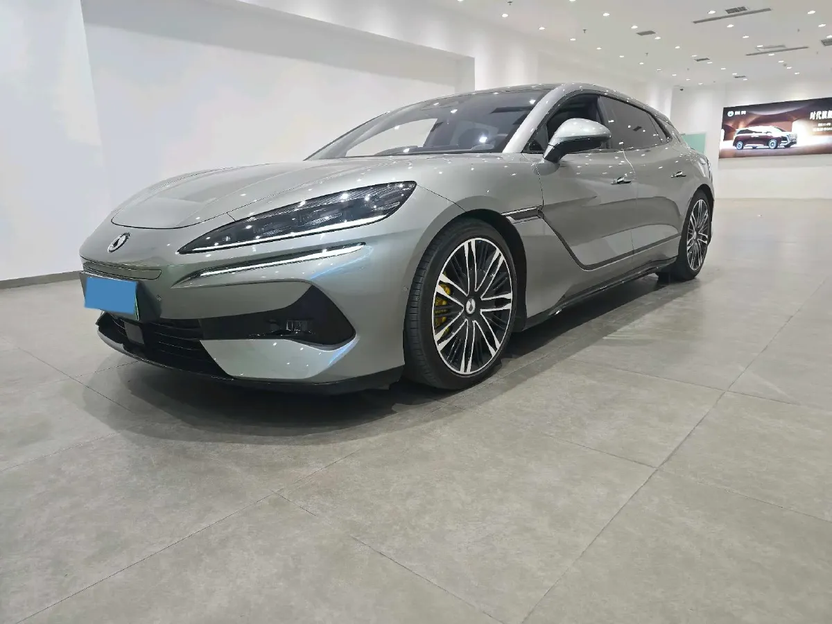 2024 Denza DenzaZ9GT 2.0T 207HP L4 E-CVT PHEV 38.5KWH,autocango,china used car exporter,china ev exporter,chinese used car exporter,chinese used ev exporter