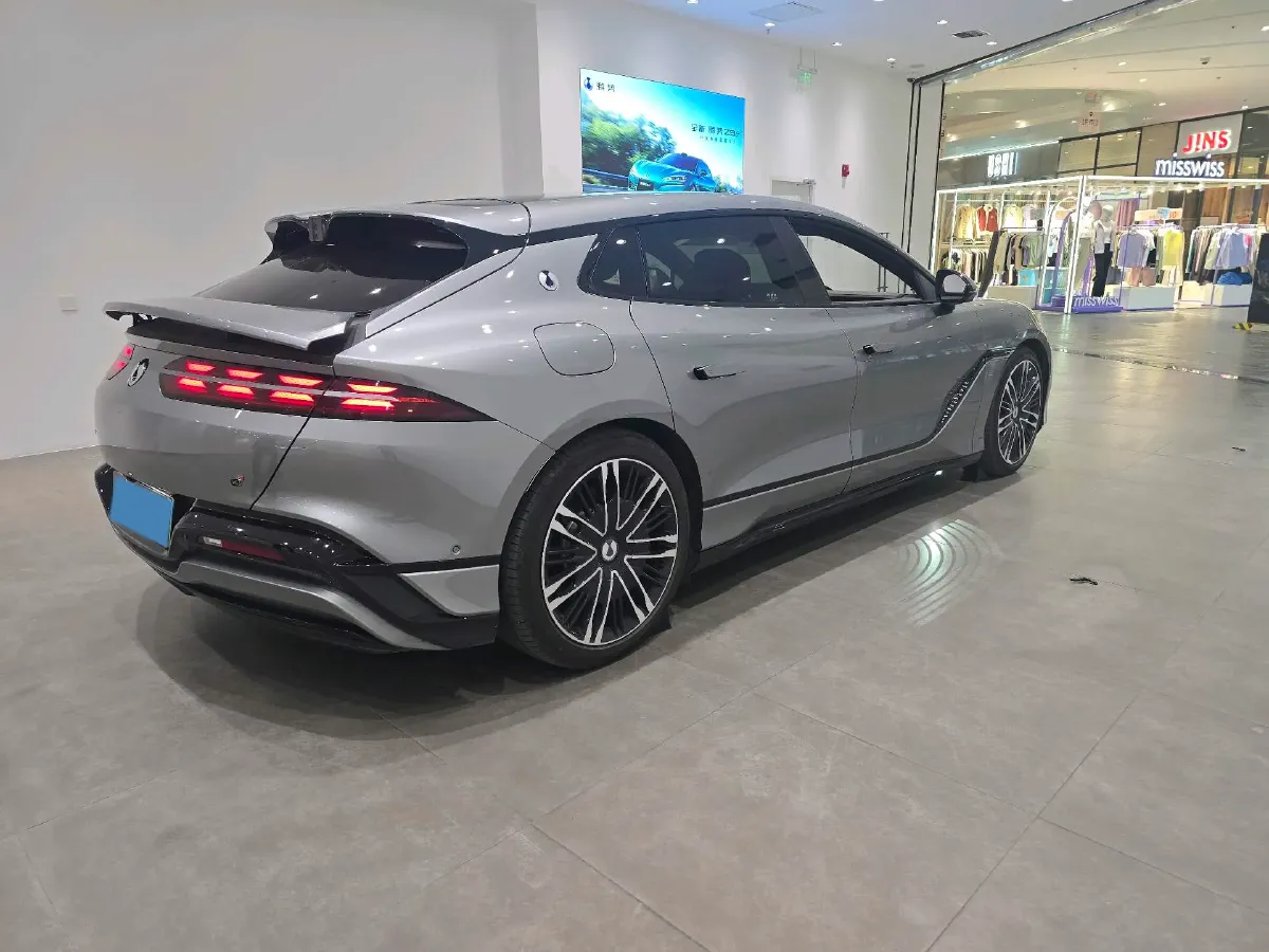 2024 Denza DenzaZ9GT 2.0T 207HP L4 E-CVT PHEV 38.5KWH,autocango,china used car exporter,china ev exporter,chinese used car exporter,chinese used ev exporter