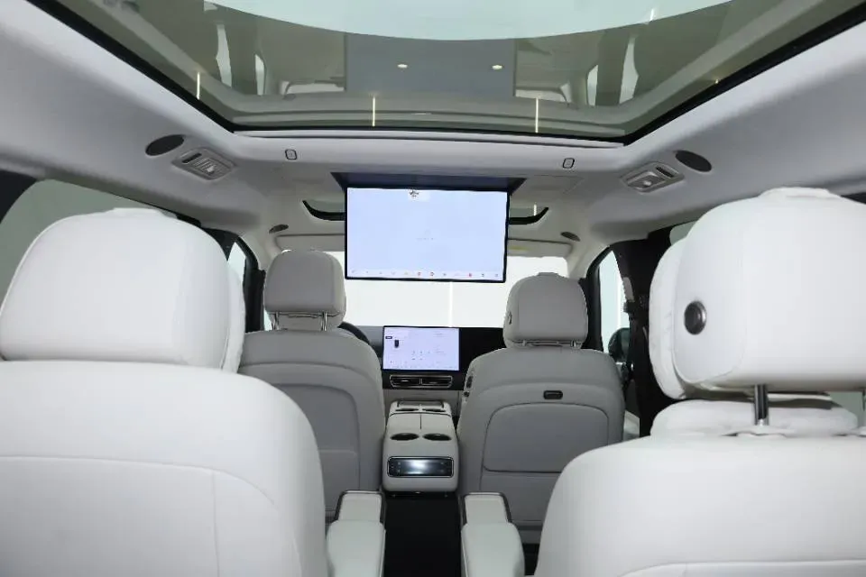 2025 Li MEGA BEV,autocango,china used car exporter,china ev exporter,chinese used car exporter,chinese used ev exporter