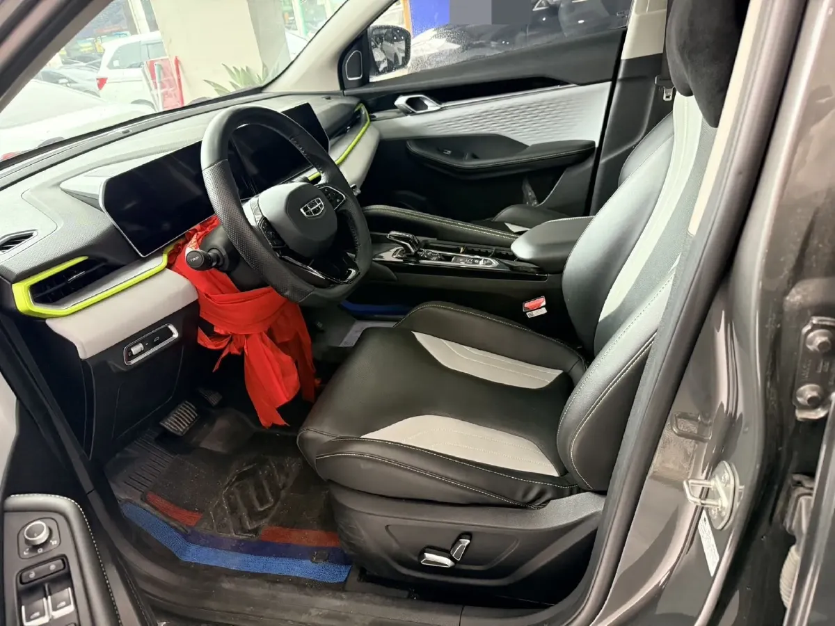 2022 Geely Coolray 1.5T 181HP L4 7DCT,autocango,china used car exporter,china ev exporter,chinese used car exporter,chinese used ev exporter