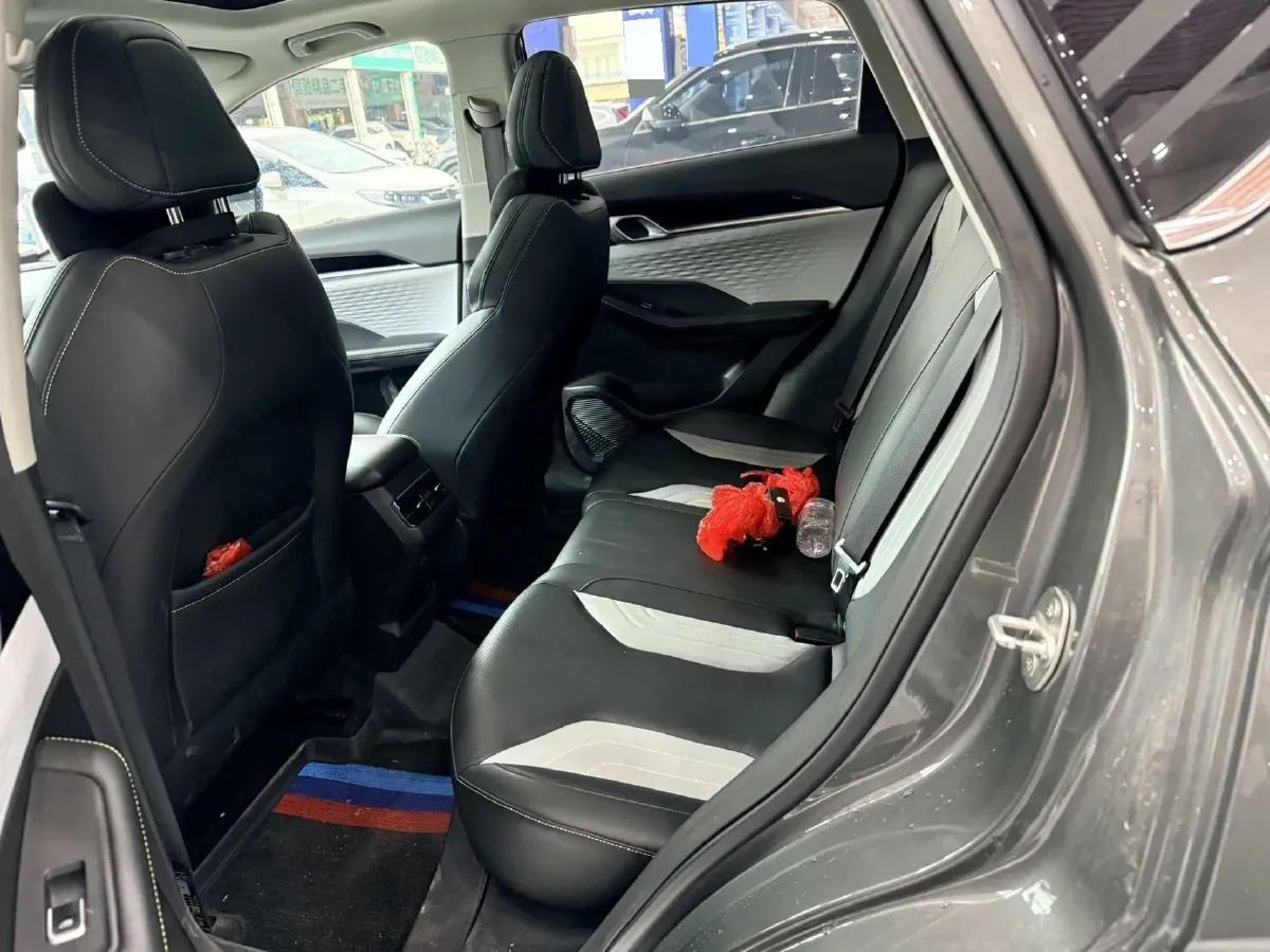 2022 Geely Coolray 1.5T 181HP L4 7DCT,autocango,china used car exporter,china ev exporter,chinese used car exporter,chinese used ev exporter