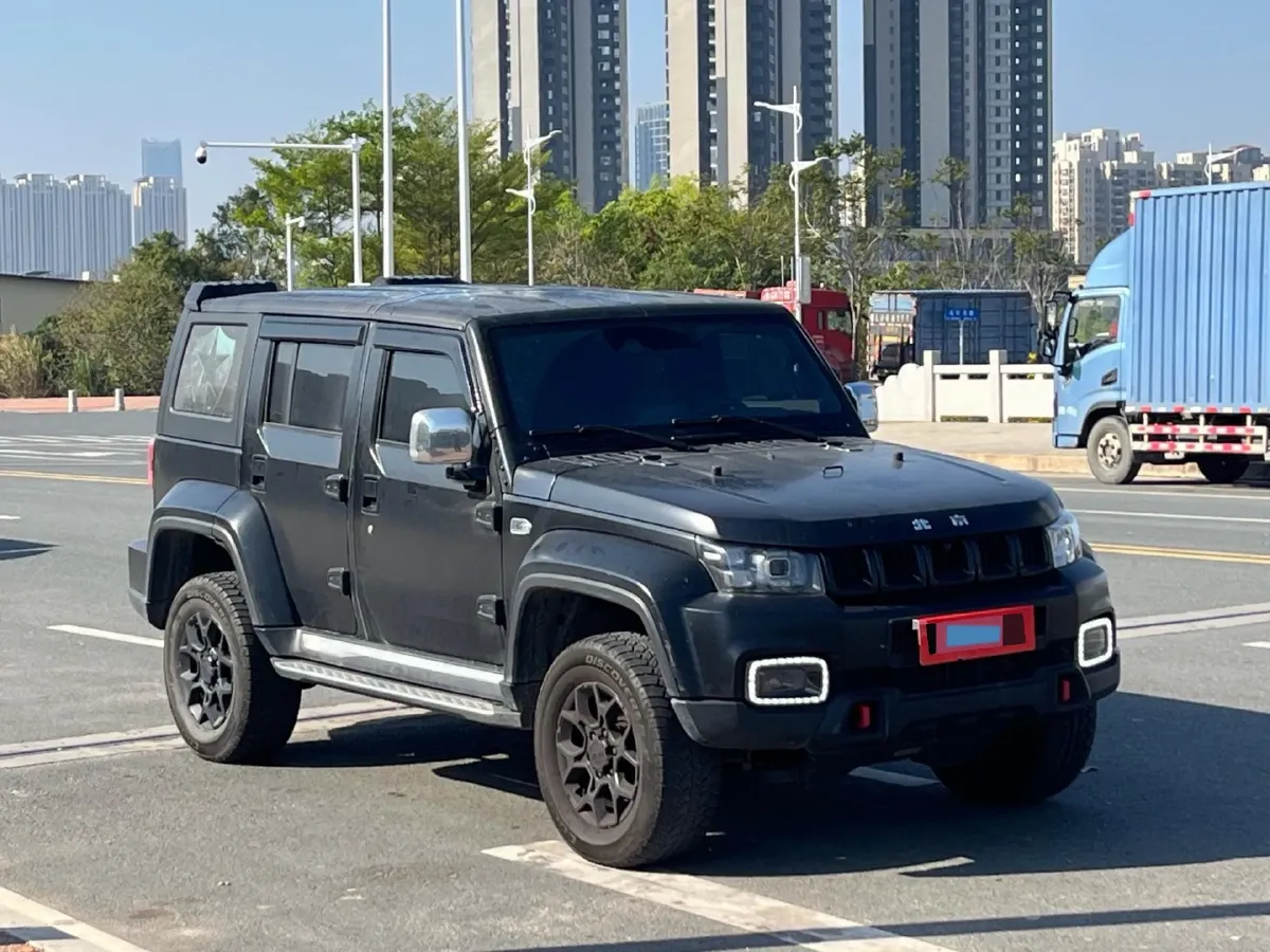 2023 Beijing BJ40 2.0T 163HP L4 8AT,autocango,china used car exporter,china ev exporter,chinese used car exporter,chinese used ev exporter
