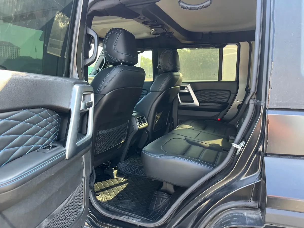 2023 Beijing BJ40 2.0T 163HP L4 8AT,autocango,china used car exporter,china ev exporter,chinese used car exporter,chinese used ev exporter