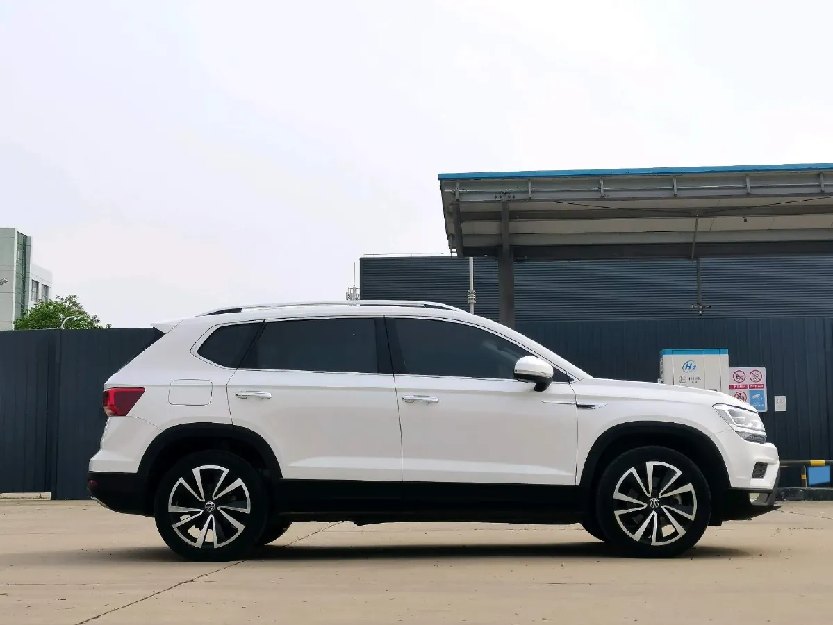 2022 Volkswagen Tharu 1.4T 150HP L4 7DCT,autocango,china used car exporter,china ev exporter,chinese used car exporter,chinese used ev exporter