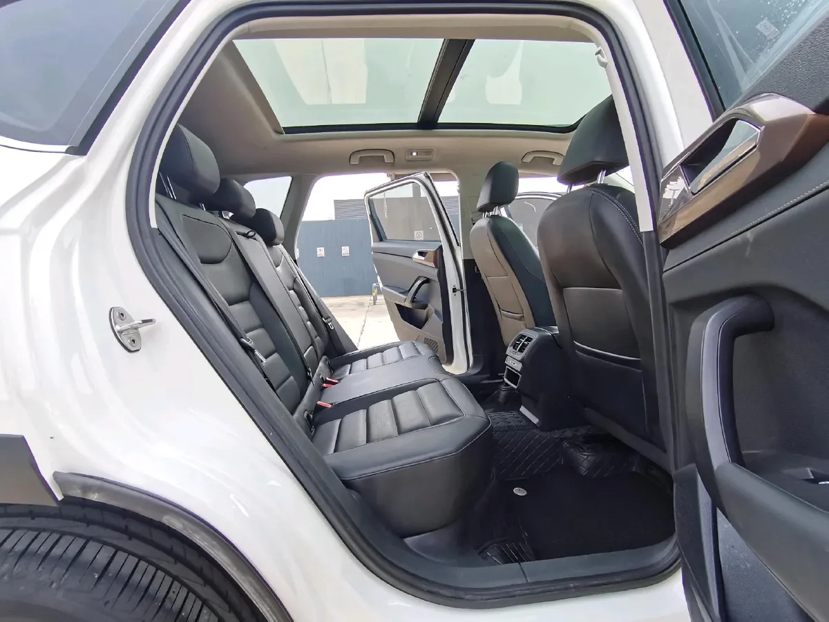 2022 Volkswagen Tharu 1.4T 150HP L4 7DCT,autocango,china used car exporter,china ev exporter,chinese used car exporter,chinese used ev exporter