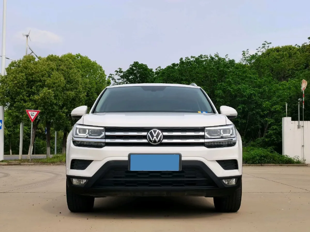 2022 Volkswagen Tharu 1.4T 150HP L4 7DCT,autocango,china used car exporter,china ev exporter,chinese used car exporter,chinese used ev exporter