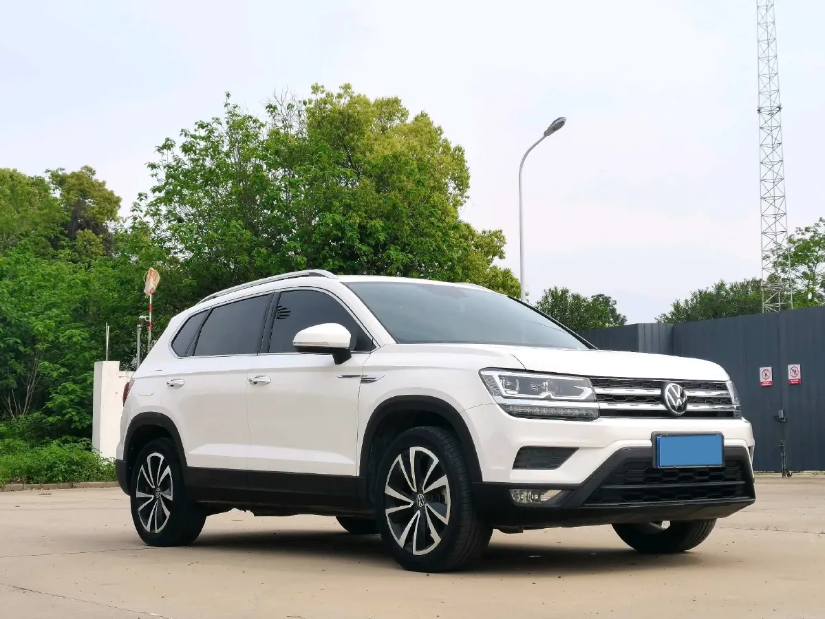 2022 Volkswagen Tharu 1.4T 150HP L4 7DCT,autocango,china used car exporter,china ev exporter,chinese used car exporter,chinese used ev exporter