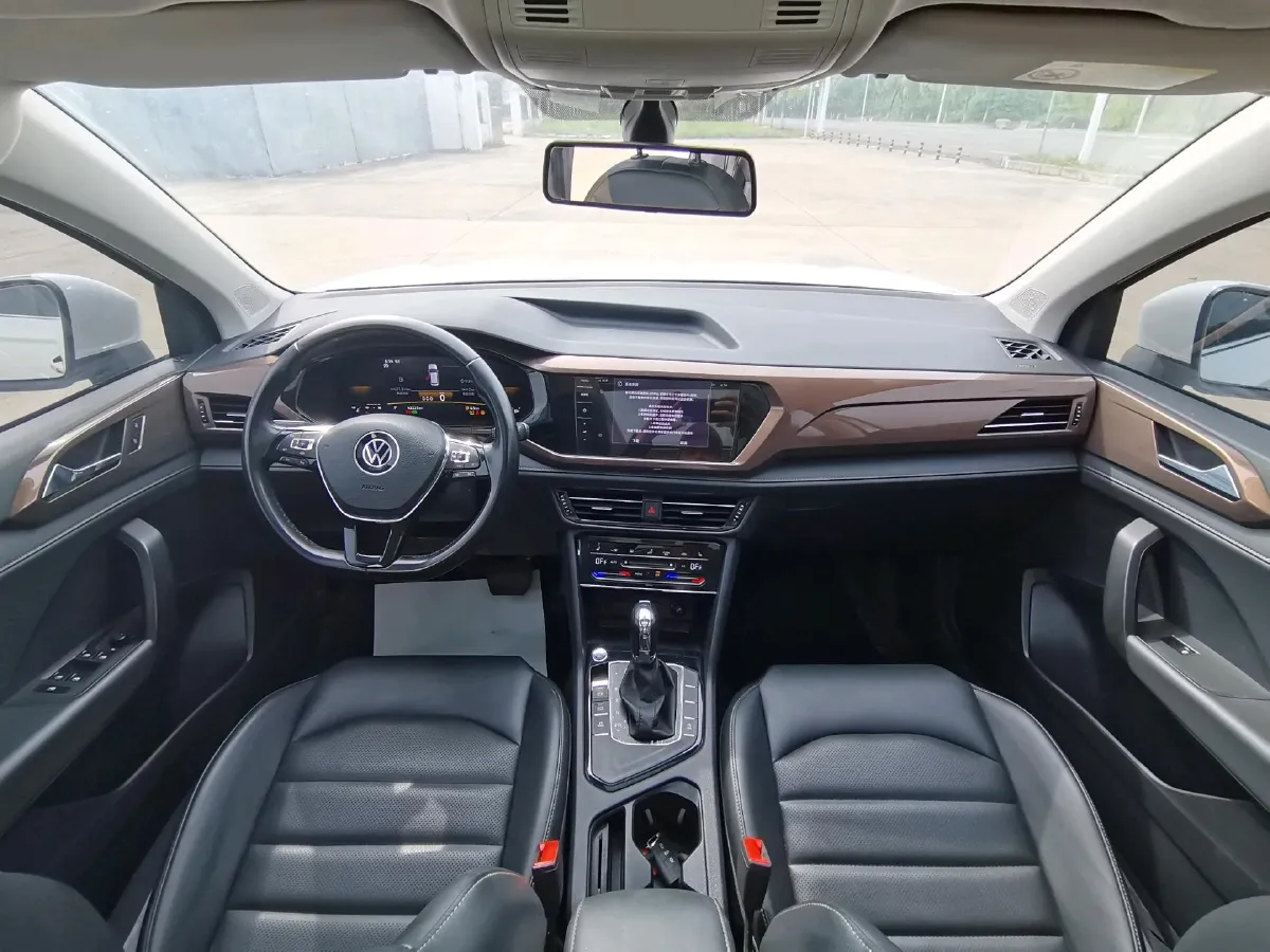 2022 Volkswagen Tharu 1.4T 150HP L4 7DCT,autocango,china used car exporter,china ev exporter,chinese used car exporter,chinese used ev exporter