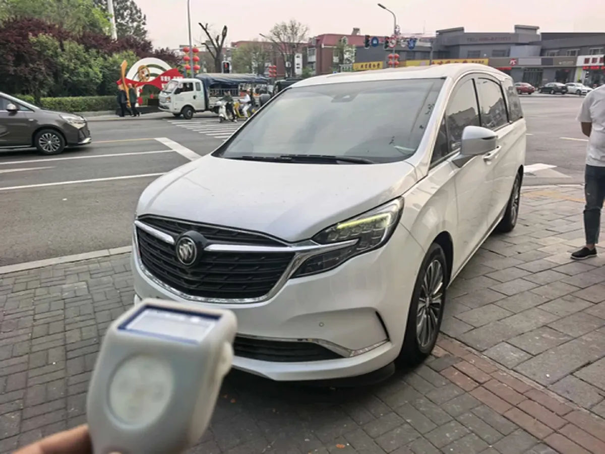 2020 Buick GL8 2.0T 237HP L4 9AT,autocango,china used car exporter,china ev exporter,chinese used car exporter,chinese used ev exporter