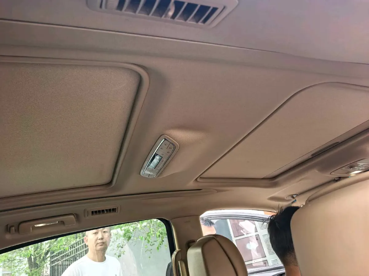 2020 Buick GL8 2.0T 237HP L4 9AT,autocango,china used car exporter,china ev exporter,chinese used car exporter,chinese used ev exporter