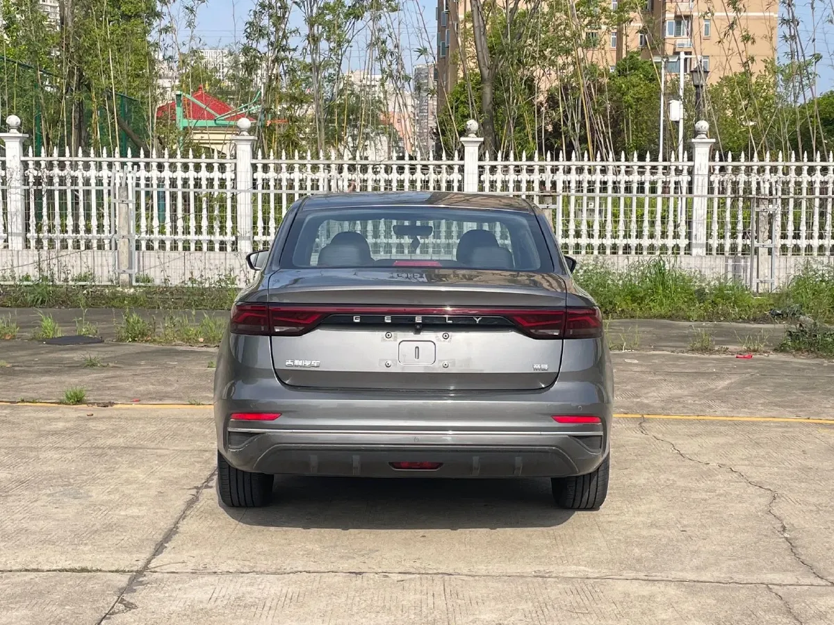 2022 Geely Emgrand 1.5L 114HP L4 CVT,autocango,china used car exporter,china ev exporter,chinese used car exporter,chinese used ev exporter