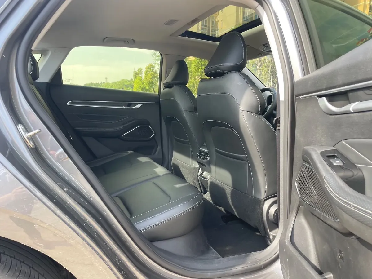 2022 Geely Emgrand 1.5L 114HP L4 CVT,autocango,china used car exporter,china ev exporter,chinese used car exporter,chinese used ev exporter