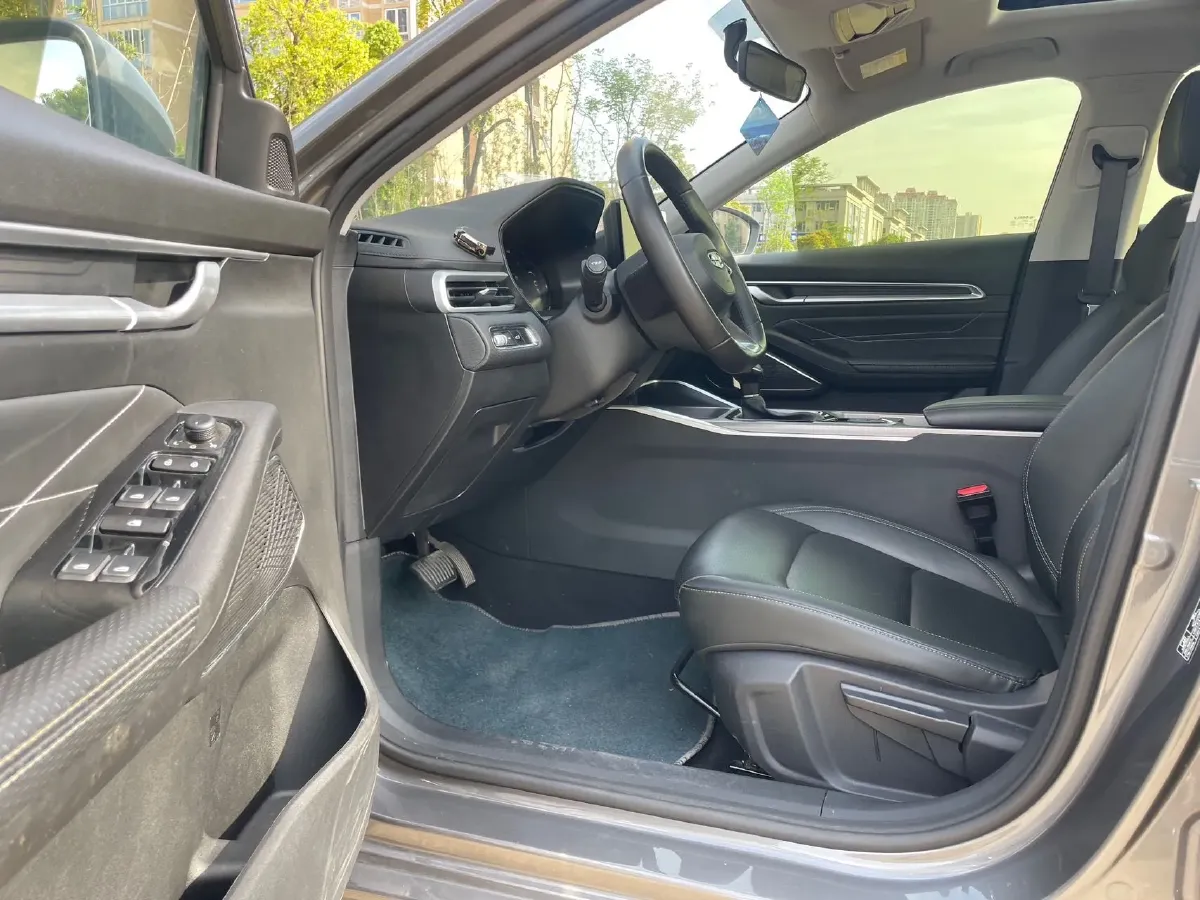 2022 Geely Emgrand 1.5L 114HP L4 CVT,autocango,china used car exporter,china ev exporter,chinese used car exporter,chinese used ev exporter