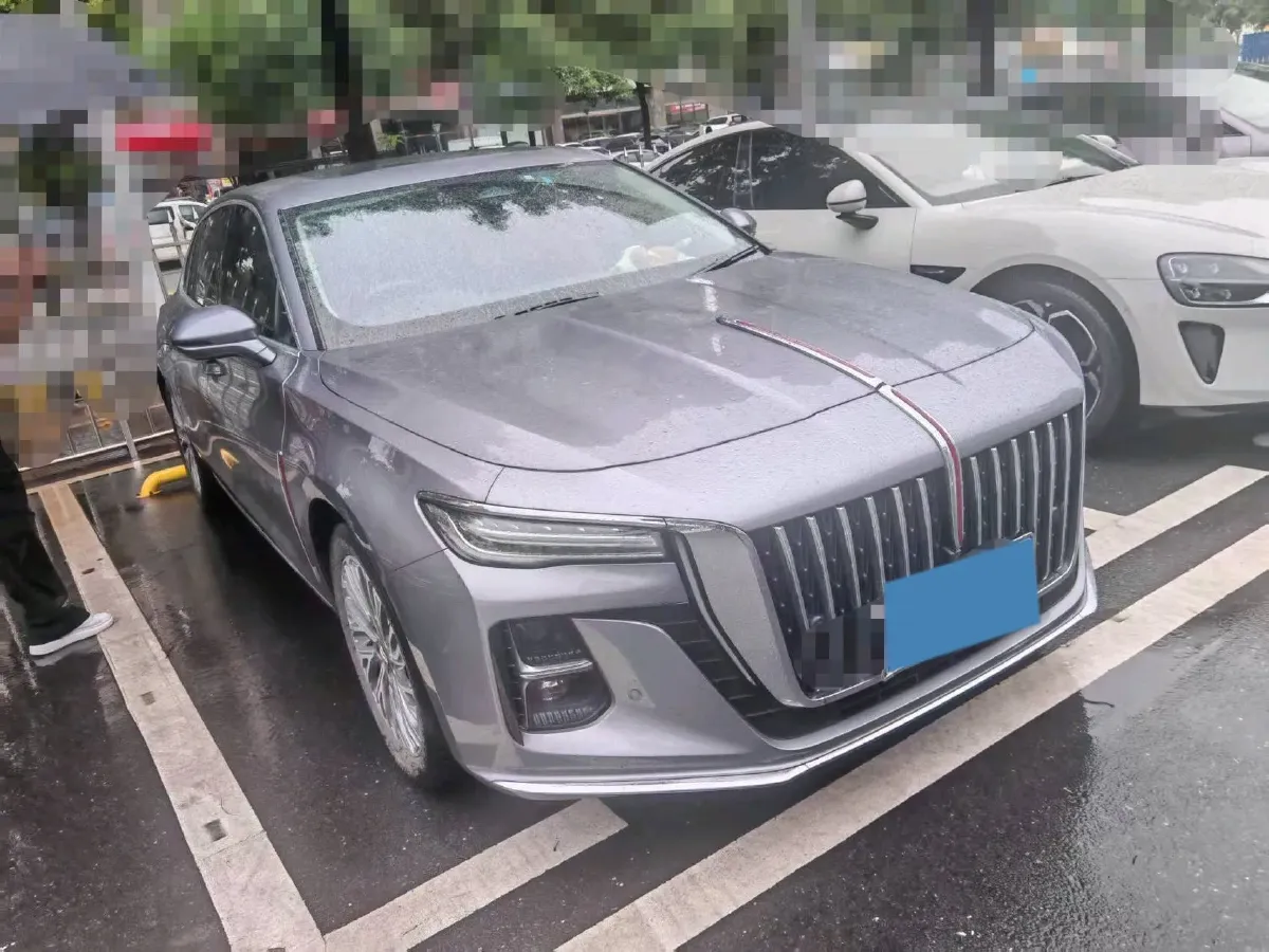 2023 HongQi H5 2.0T 224HP L4 8AT,autocango,china used car exporter,china ev exporter,chinese used car exporter,chinese used ev exporter